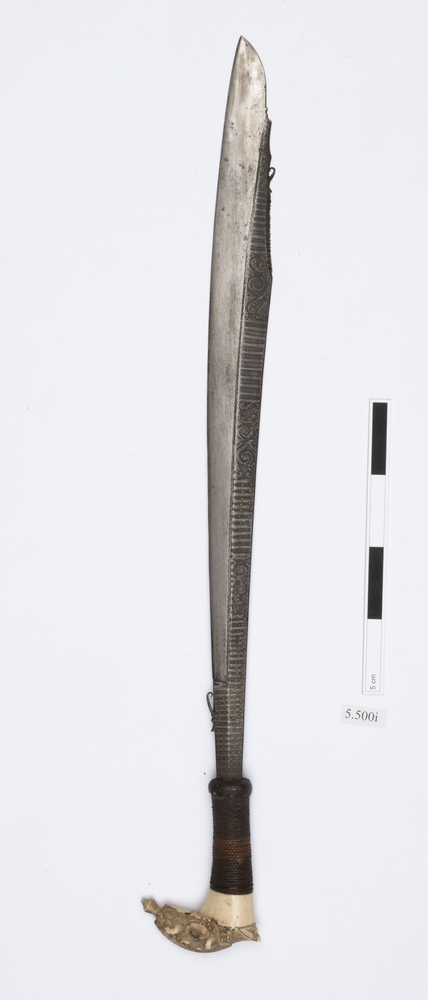 Image of sword (weapons: edged)