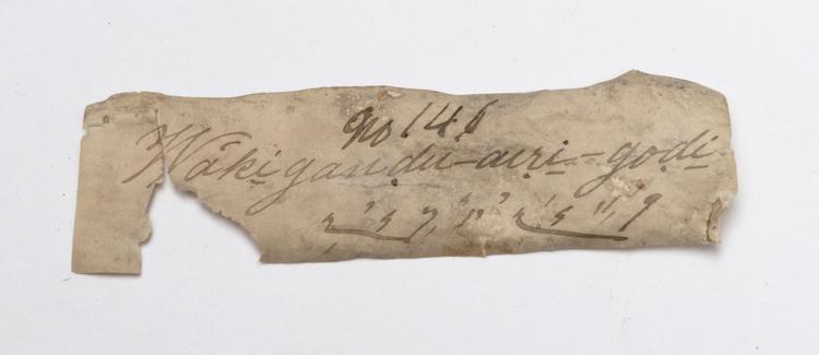 General view of label of Horniman Museum object no 3.239