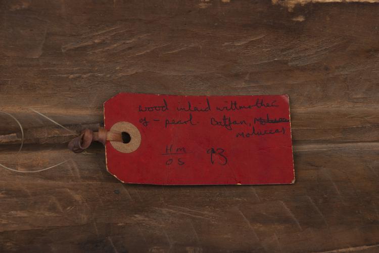 Detail view of label of Horniman Museum object no 31.3.50/79