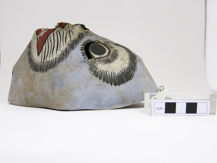 Side view of left of Horniman Museum object no nn3507