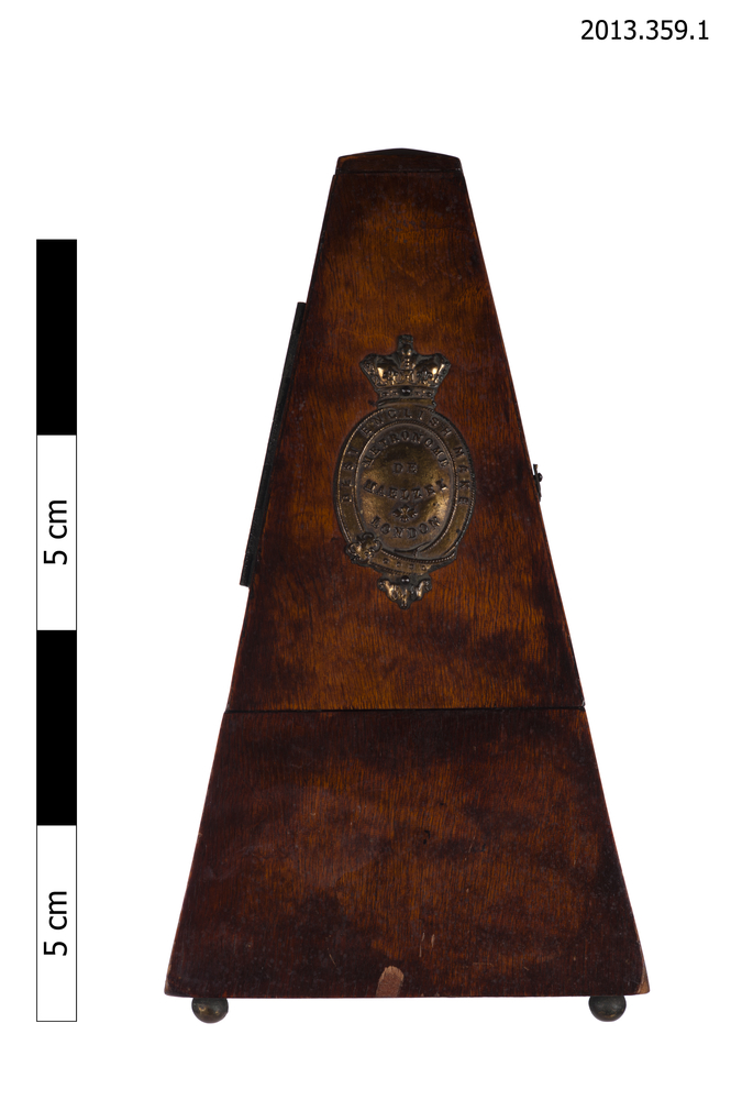 Image of metronome