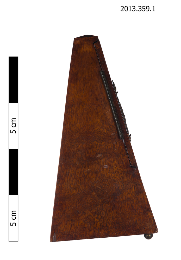 General view of whole of Horniman Museum object no 2013.359.1