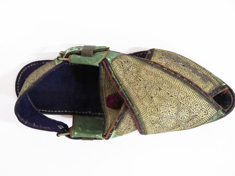Image of sandal (clothing: footwear)