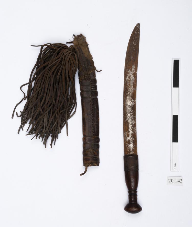 knife (weapons: edged); knife sheath (sheath (weapons: accessories))