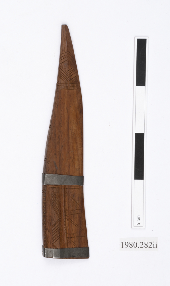 knife sheath (sheath (weapons: accessories))