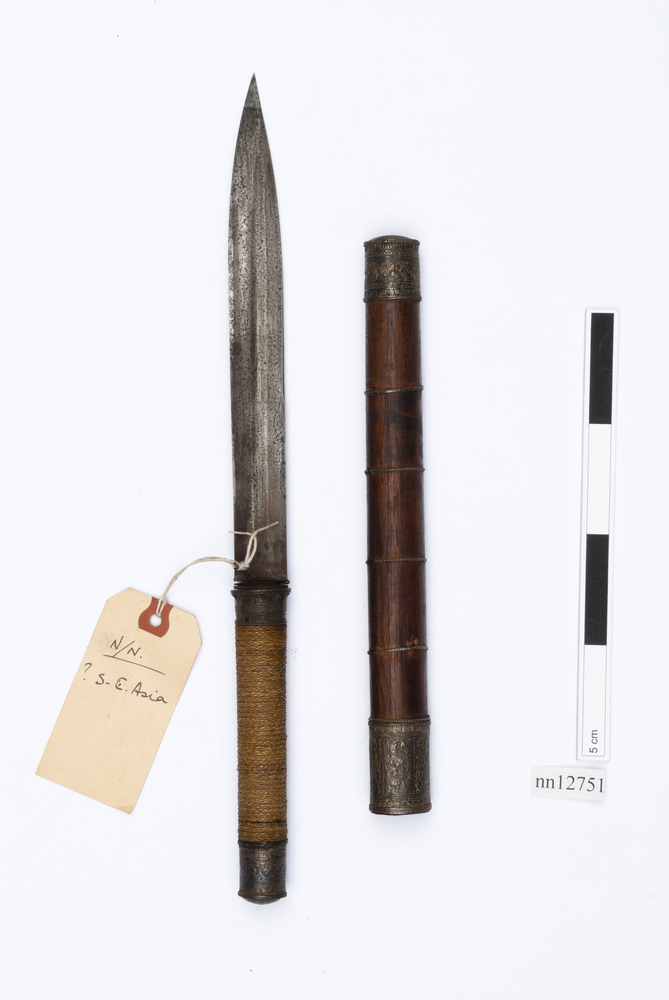 sword (weapons: edged); sword sheath (sheath (weapons: accessories))