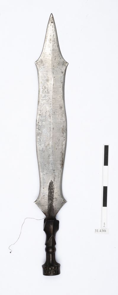 Image of sword (weapons: edged)