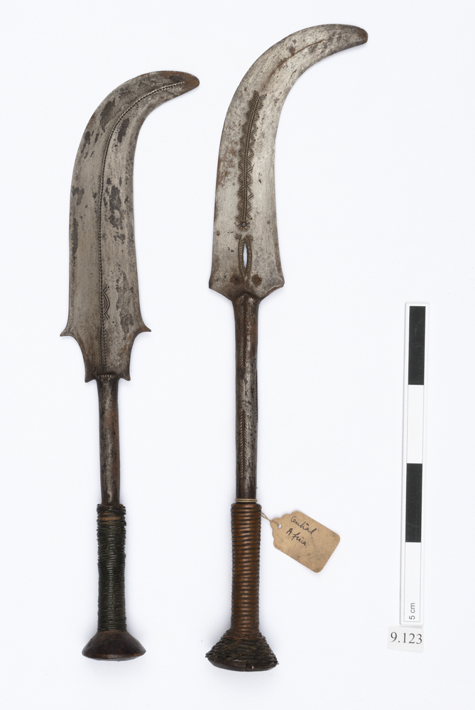 Image of knives (weapons: edged)