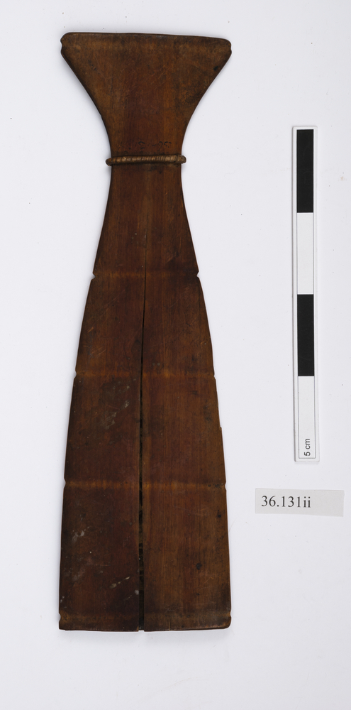 General view of Whole of Horniman Museum object no 36.131ii