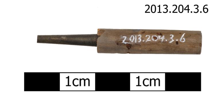 Image of oboe; staple