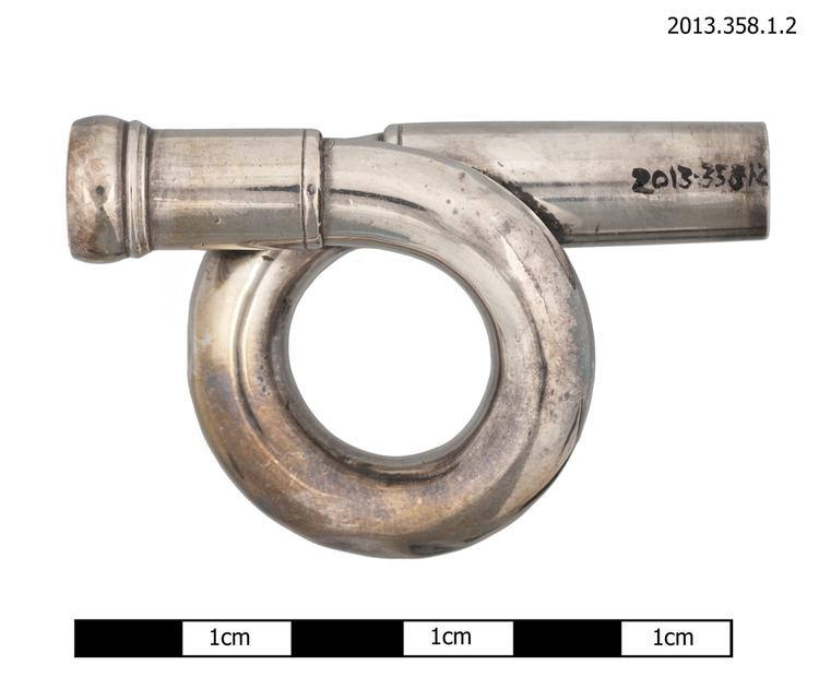 Image of crook (element of musical instrument); cornet