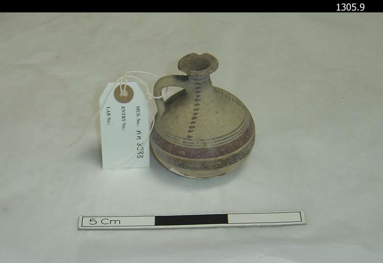 General View of whole of Horniman Museum object no 1305.9