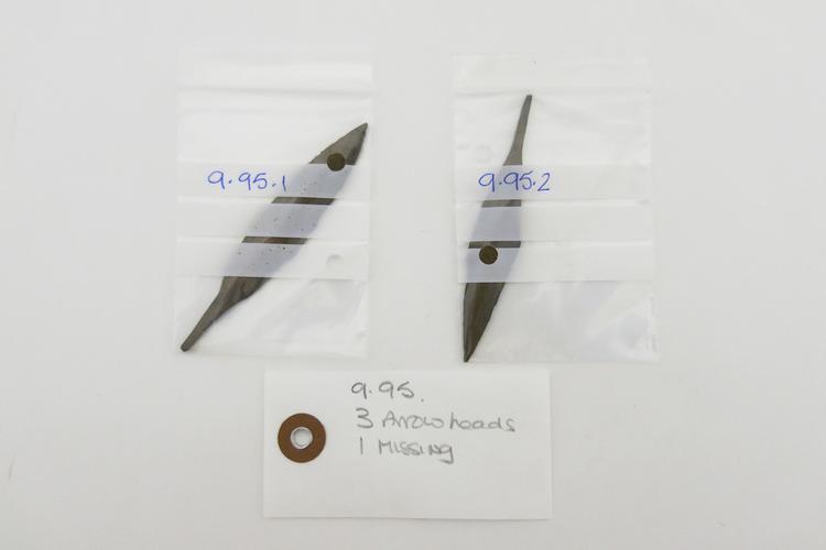 arrowheads (arrows (weapons: missiles & projectors))