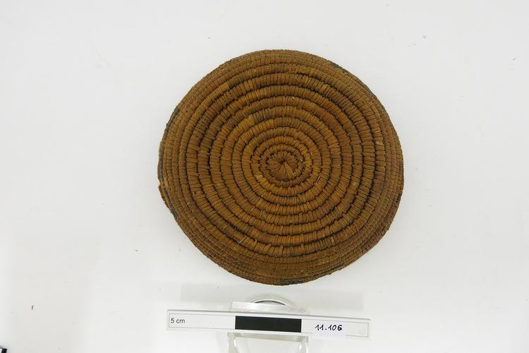 General view of whole of Horniman Museum object no 11.106