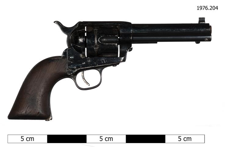 Image of pistol