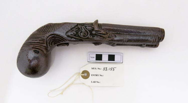 General view of whole of Horniman Museum object no 33.155