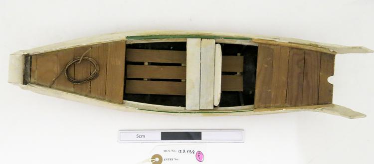 Top view of whole of Horniman Museum object no 12.3.62/6a