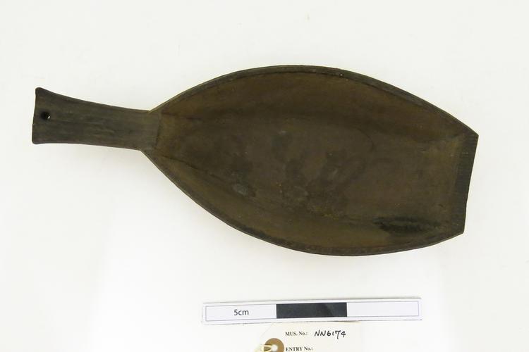 image of Top view of whole of Horniman Museum object no nn6174
