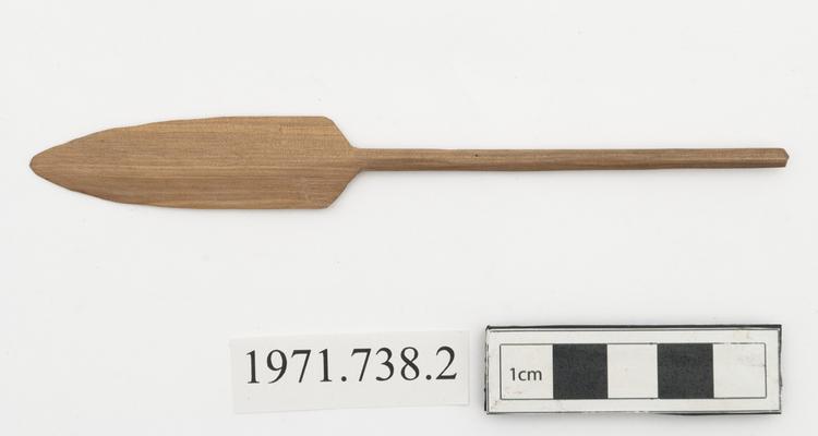 General view of whole of Horniman Museum object no 1971.738.2