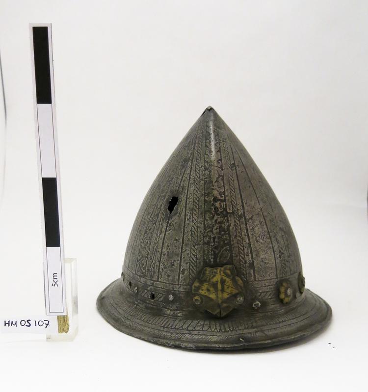 image of helmet (headwear (armour: body armour))