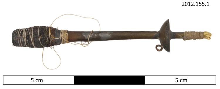 Image of 422.112-7 (Single) reedpipes with double (or quadruple) reeds with conical bore with fingerhole stopping