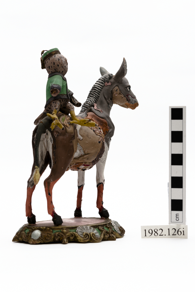 General view of whole of Horniman Museum object no 1982.126i