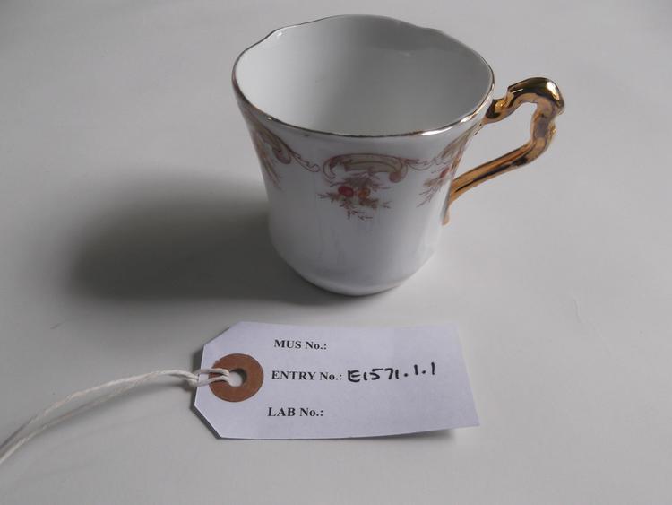 Image of coffee cup (cup (food service))