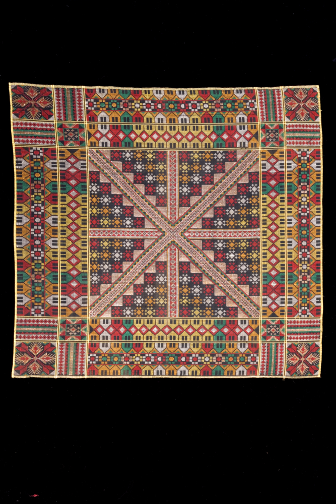 Image of headcloth; textile