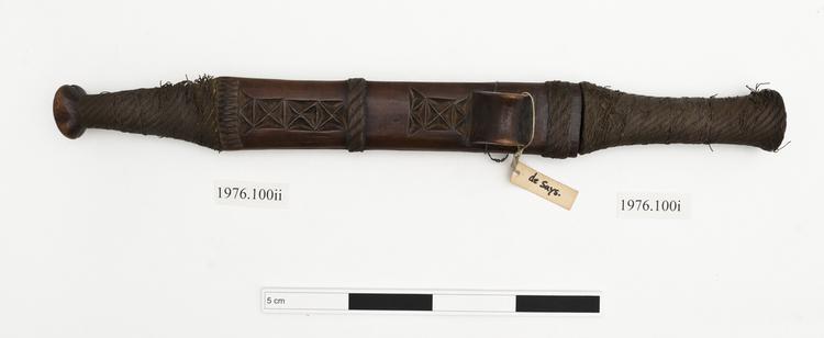 General view of whole of Horniman Museum object no 1976.100i