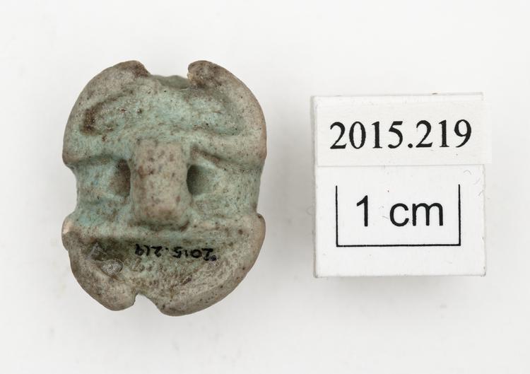Bottom view of whole of Horniman Museum object no 2015.219