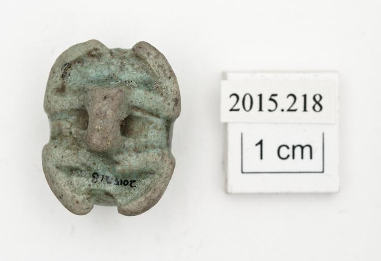 Bottom view of whole of Horniman Museum object no 2015.218