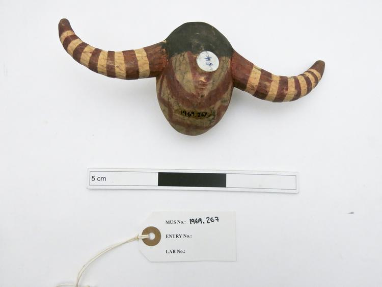 General view of whole of Horniman Museum object no 1969.267