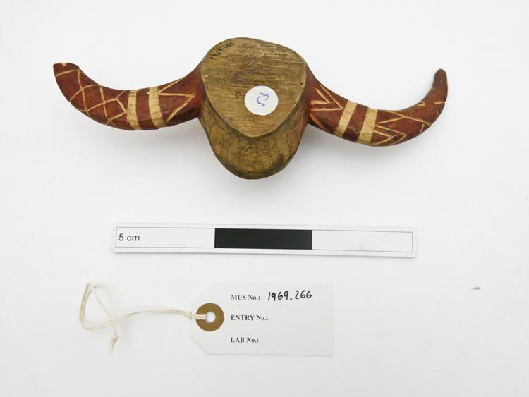 General view of whole of Horniman Museum object no 1969.266