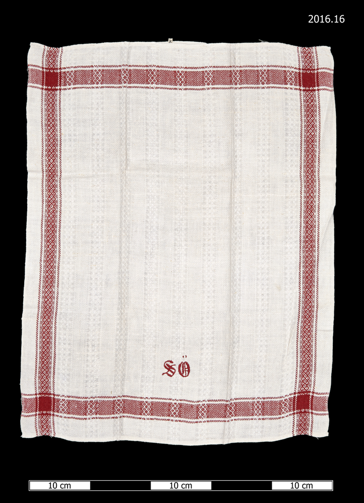 towel (clothing: accessories)