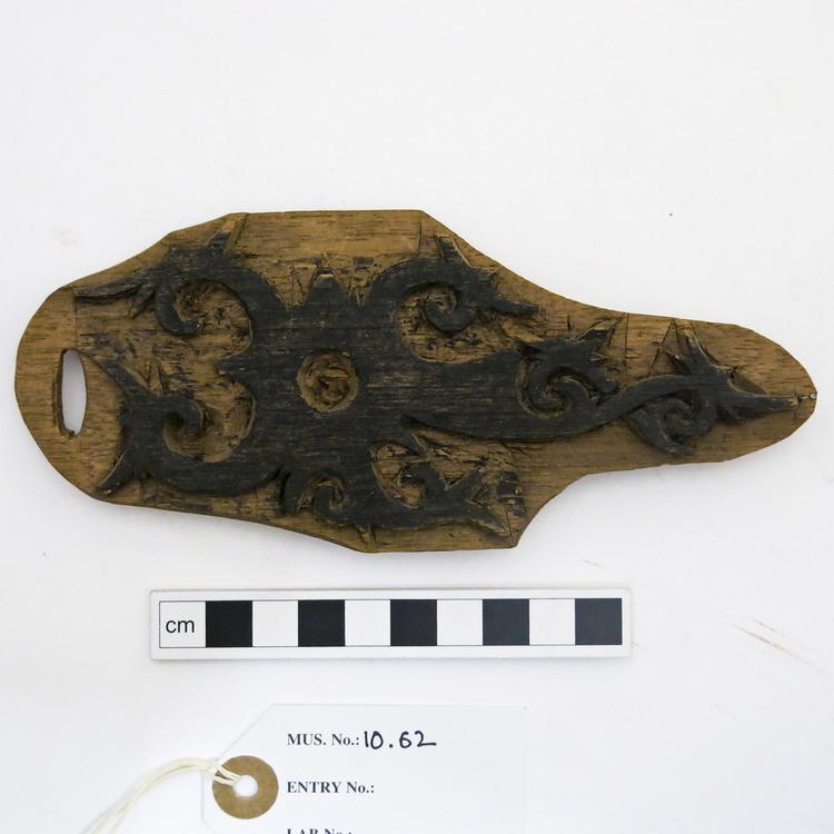 General view of whole of Horniman Museum object no 10.62