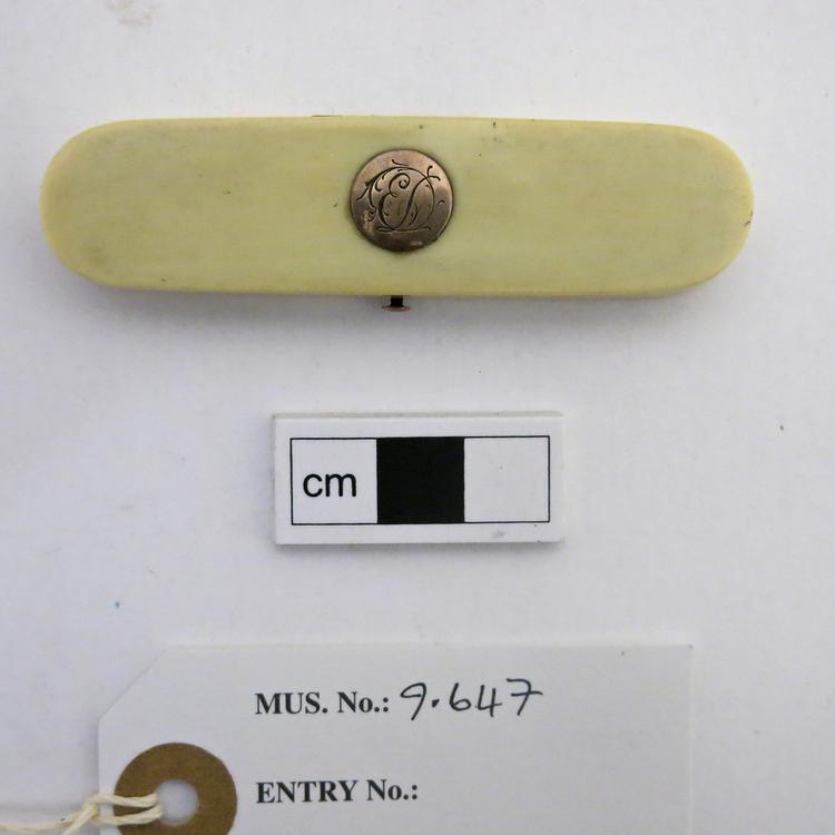 General view of whole of Horniman Museum object no 9.647