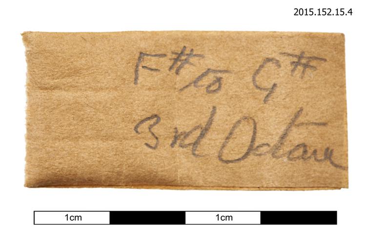 General view of spare string identification of Horniman Museum object no 2015.152.15.4