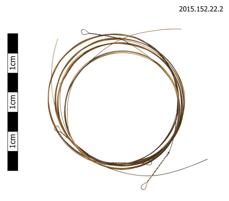General view of spare strings of Horniman Museum object no 2015.152.22.2