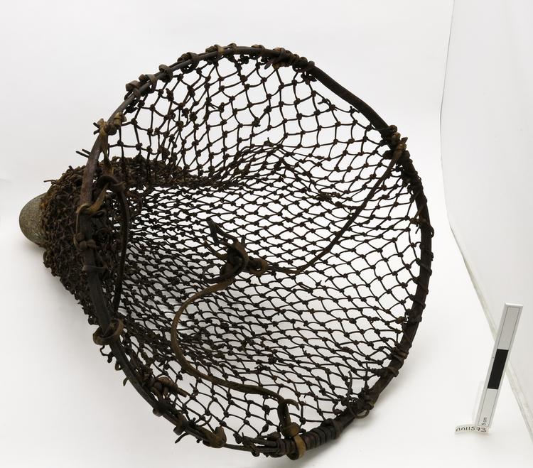 fish trap (traps (hunting, fishing & trapping)) - Horniman Museum