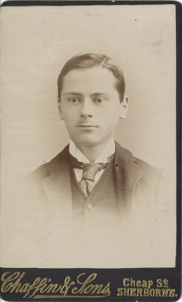 Image of Carte de visite featuring a photograph of an unknown man