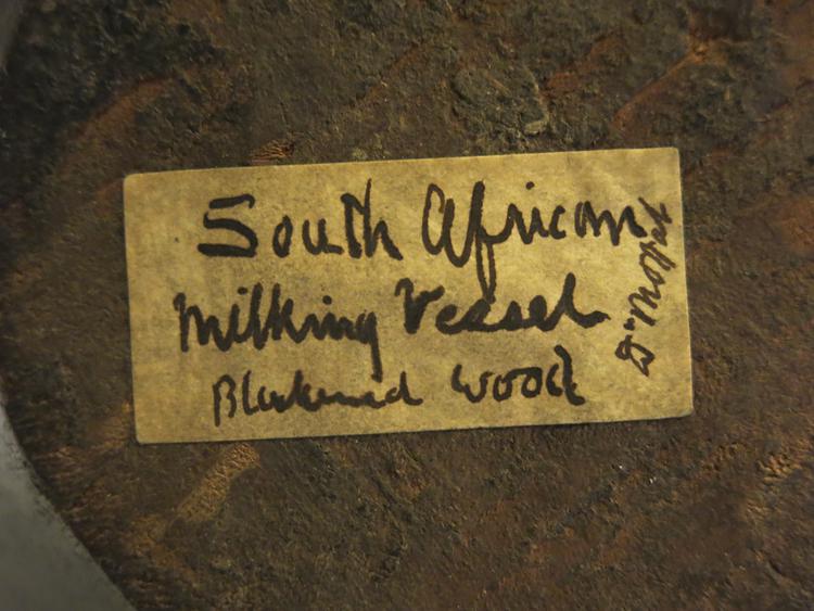 General view of label of Horniman Museum object no 2674