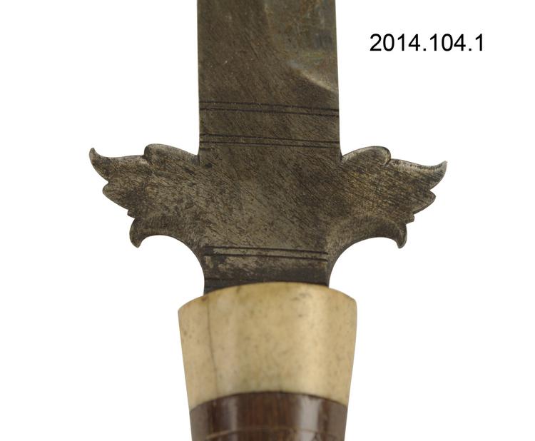 General view of blade of Horniman Museum object no 2014.104.1