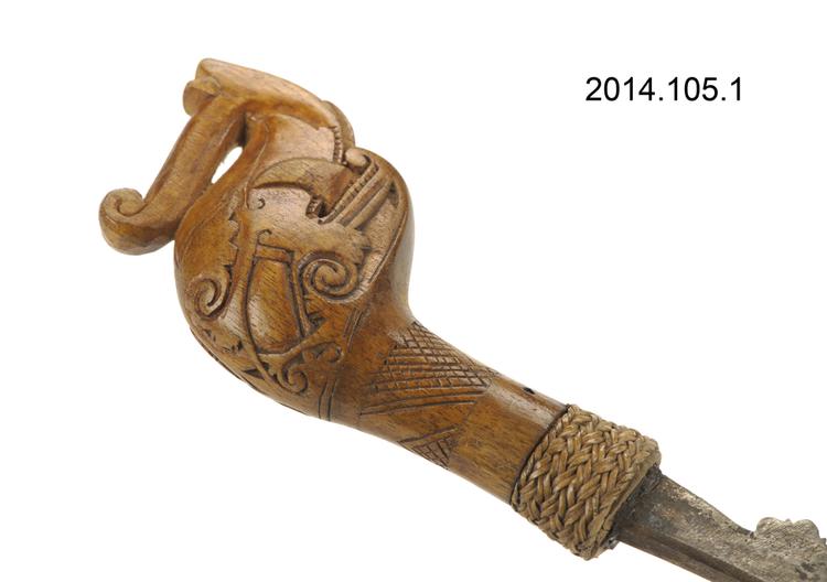 Detail view of hilt of Horniman Museum object no 2014.105.1