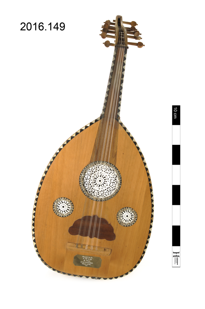 Image of lute