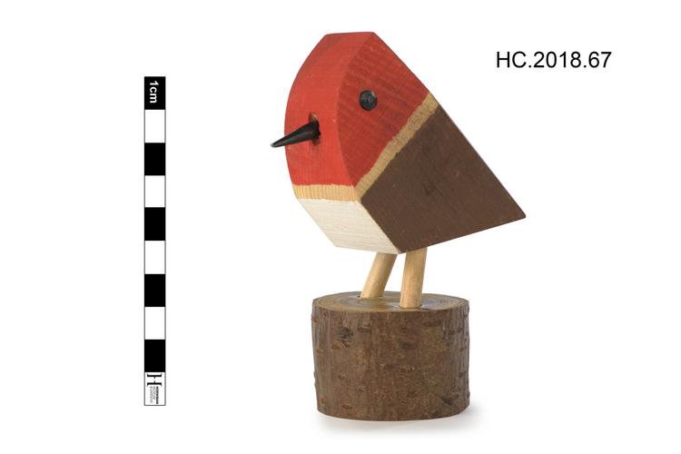 Left oblique view of whole of Horniman Museum object no HC.2018.67