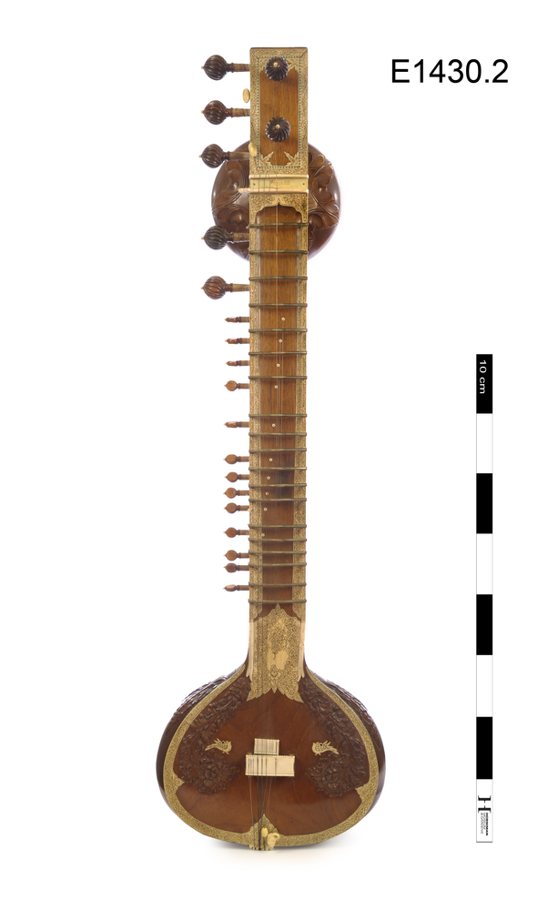 Image of 321.321-6 Necked bowl lutes sounded by plectrum