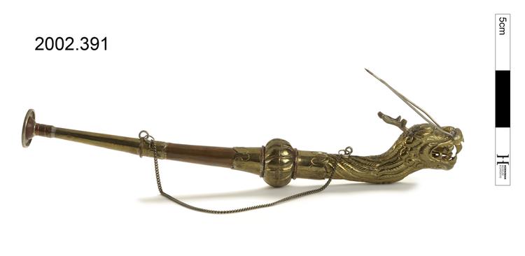 Image of 423.121.12 End-blown straight labrosones with mouthpiece