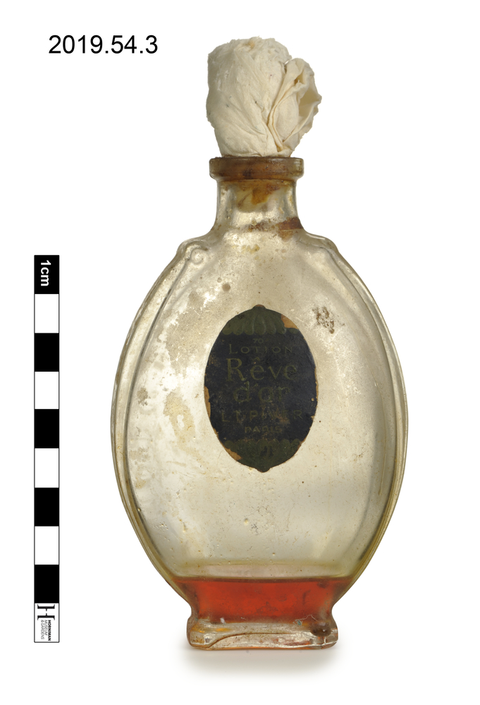Frontal view of whole of Horniman Museum object no 2019.54.3