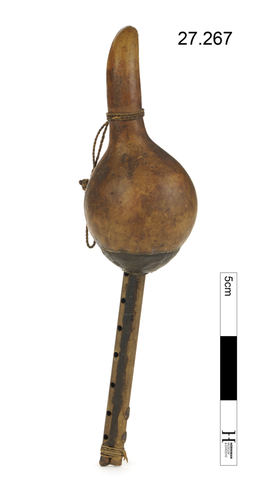 Frontal view of whole of Horniman Museum object no 27.267