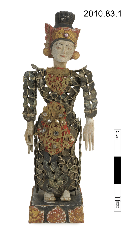 Frontal view of whole of Horniman Museum object no 2010.83.1